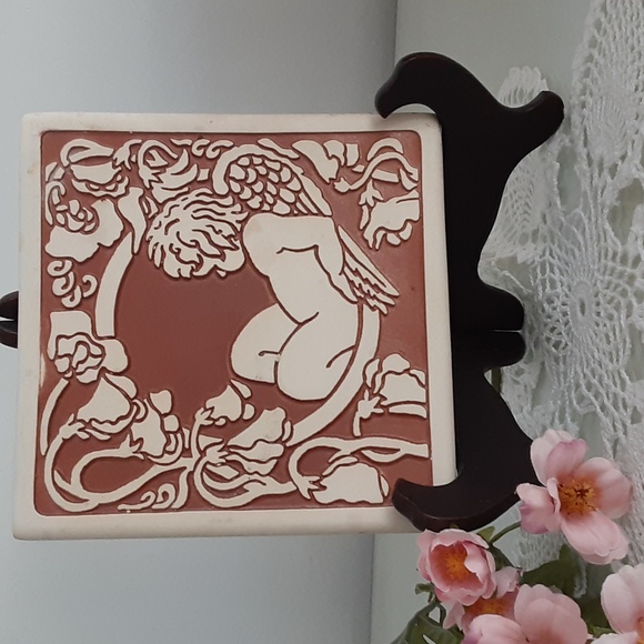 Art Nouveau Cherub Tile Trivet Plaque Vintage 1996 Lyn Ulick Heart Land Studios - Picture 1 of 6